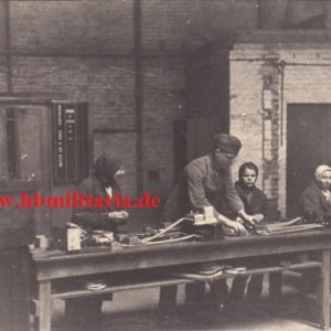 Foto Nachlass Krupp- Druckenmüller. Deutsche Ruestungsschmiede, Sturmgeschütze der Fa. Krupp in Grossformat-3073