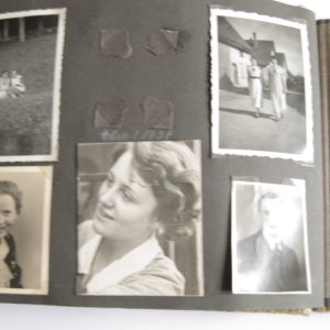 Fotoalbum: ua., Zivil, Wehrmacht, HJ, Reichsparteitag, Foto A. Hitler.-3912