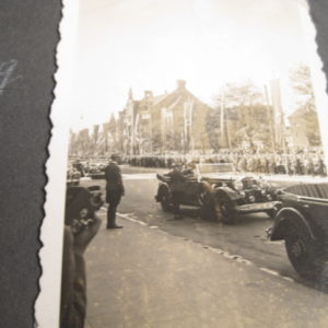 Fotoalbum: ua., Zivil, Wehrmacht, HJ, Reichsparteitag, Foto A. Hitler.-3893