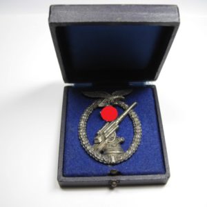 Flakkampfabzeichen im Etui-0