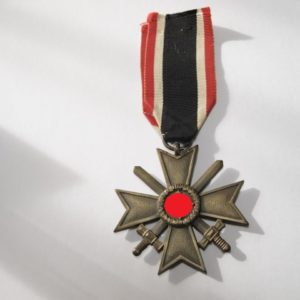 Kriegsverdienstkreuz 2. Klasse mit Schwerter-0