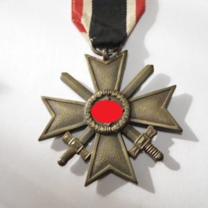 Kriegsverdienstkreuz 2. Klasse mit Schwerter-5703