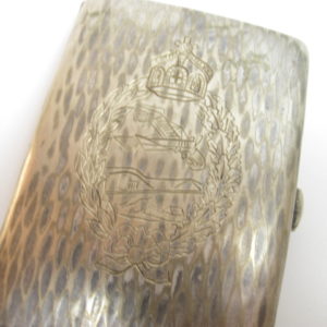 Zigarettenetui mit Beobachterabzeichen-7171