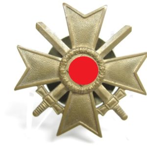 Kriegsverdienstkreuz 1. Klasse mit Schwertern.-7820