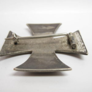 Eisernes Kreuz 1. Klasse von 1914 im Etui.-8406