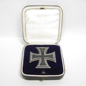 Eisernes Kreuz 1. Klasse. EK1 1914 Hersteller SW im Etui-0
