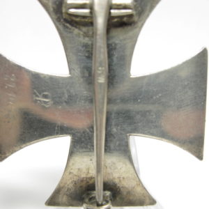 Eisernes Kreuz 1. Klasse. EK1 1914 Hersteller SW im Etui-8563