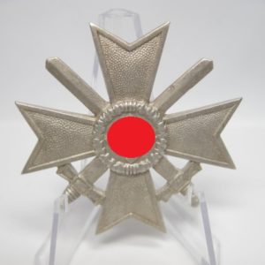 Kriegsverdienstkreuz 1. Klasse mit Schwertern-0