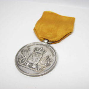 Niederlande: Militärverdienstmedaille für 24 Jahre im Heer, in Silber am Band-9575
