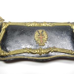 Spanien: Franco Zeit Kartuschkasten mit Bandelier.-9872