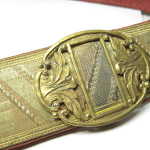 Spanien: Franco Zeit Kartuschkasten mit Bandelier.-9895