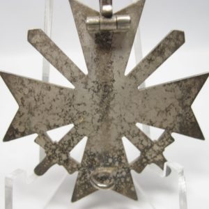 Kriegsverdienstkreuz 1. Klasse mit Schwertern im Etui-11044