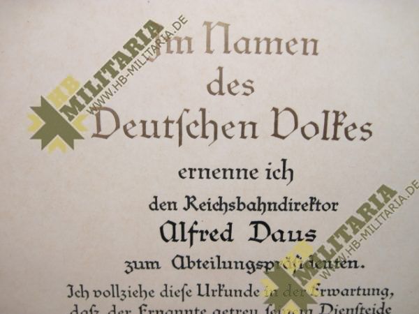Original Tintenunterschrift Adolf Hitler für Beförderungsurkunde des Reichsbahndirektors Alfred Daus.-11511