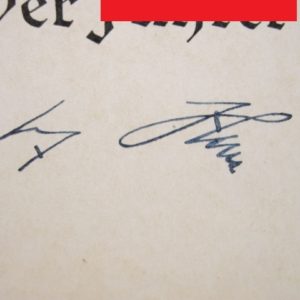 Original Tintenunterschrift Adolf Hitler für Beförderungsurkunde des Reichsbahndirektors Alfred Daus.-11514