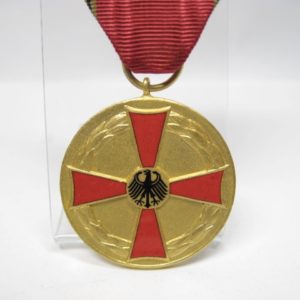 Bundesverdienstmedaille am Band.-11596