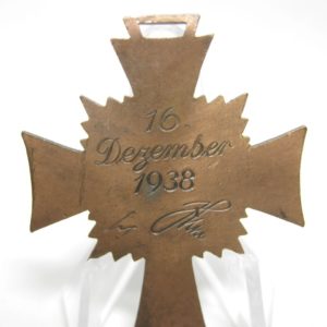 Ehrenkreuz der deutschen Mutter in bronze-11814