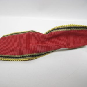 Bundesverdienstmedaille am Bandabschnitt-11821
