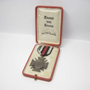 Ehrenkreuz für Frontkämpfer im Etui- VERKAUFT-11941