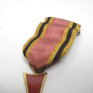 Bundesverdienstkreuz am Band im Etui. C.E. Juncker Berlin SO36-12266