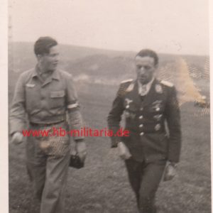 Foto Hermann Graf. Brillantenträger der Luftwaffe. Besuch bei der Flieger HJ.