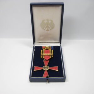 Bundesverdienstkreuz Juncker SO36