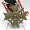 IMG 3721 100x100 - Kriegsverdienstkreuz 1939 zweite Klasse mit Schwertern am langen Band.