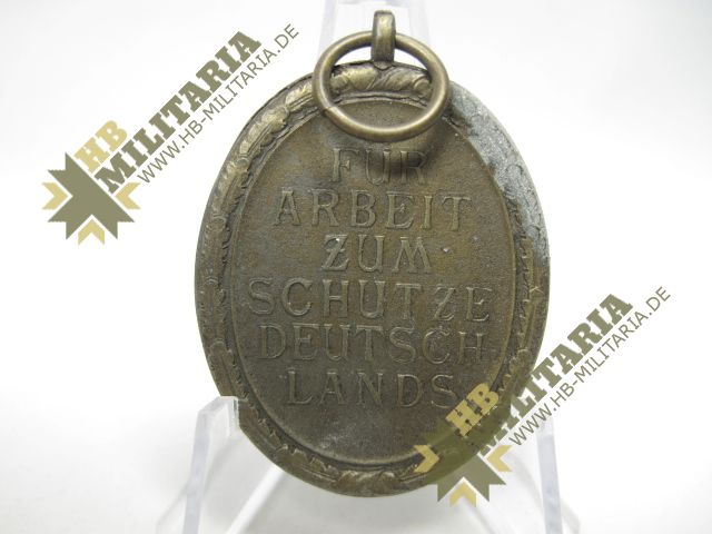 Schutzwall Ehrenzeichen am Band- VERKAUFT- SOLD – Bild 6