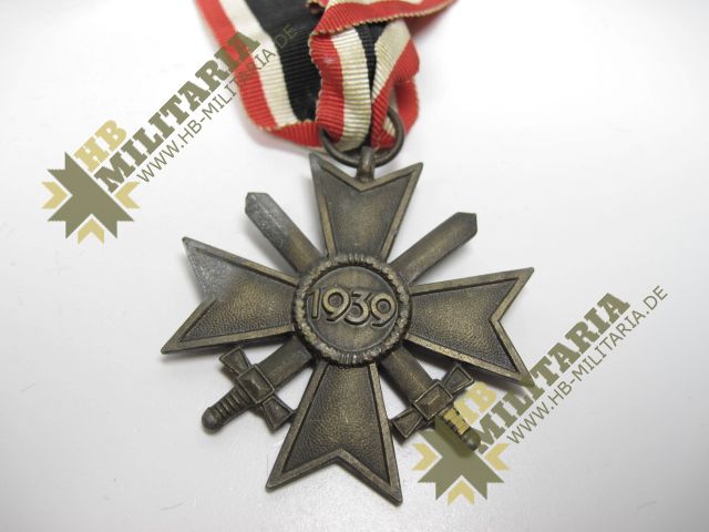 Kriegsverdienstkreuz 1939 zweite Klasse am Bandabschnitt- VERKAUFT- SOLD – Bild 2