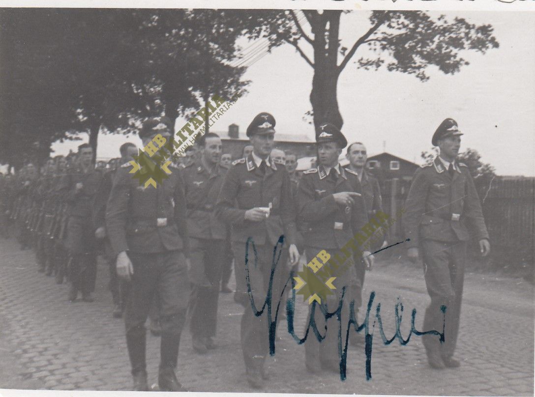 Foto Ritterkreuzträger Gerhard Köppen. JG52. OU.- VERKAUFT- SOLD