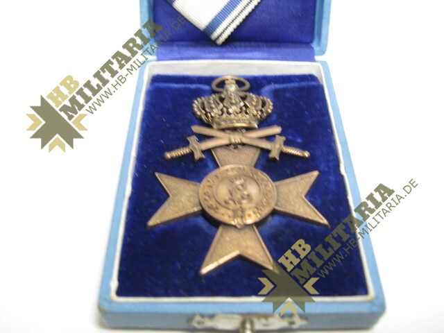 Bayrisches Militärverdienstkreuz 3. Klasse mit Schwertern und Krone im Etui – Bild 9