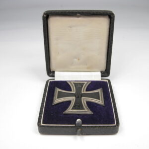 Eisernes Kreuz 1. Klasse von 1914 mit Hersteller im Etui